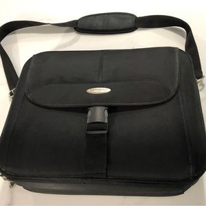 Samsonite XT480 Notebook Laptop Carrying Case Style 10503-1041